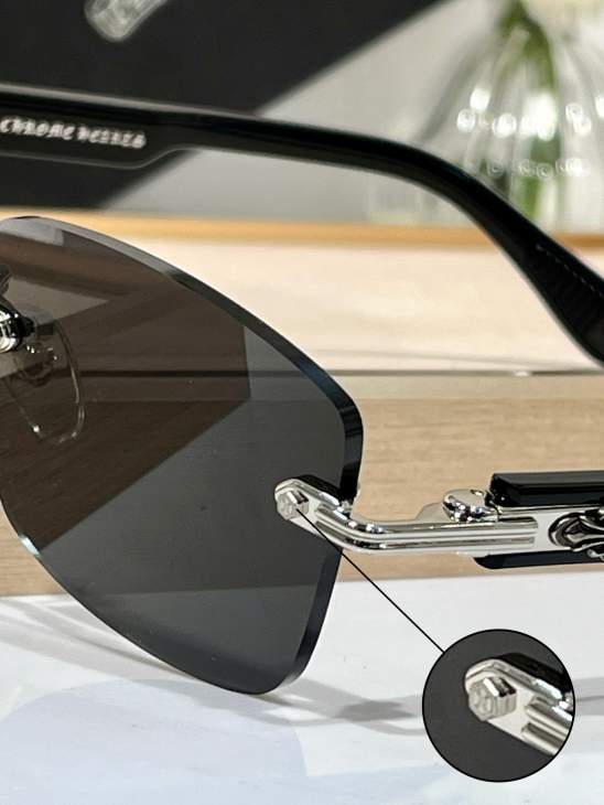 Picture of Chrome Hearts Sunglasses _SKUfw76325157fw